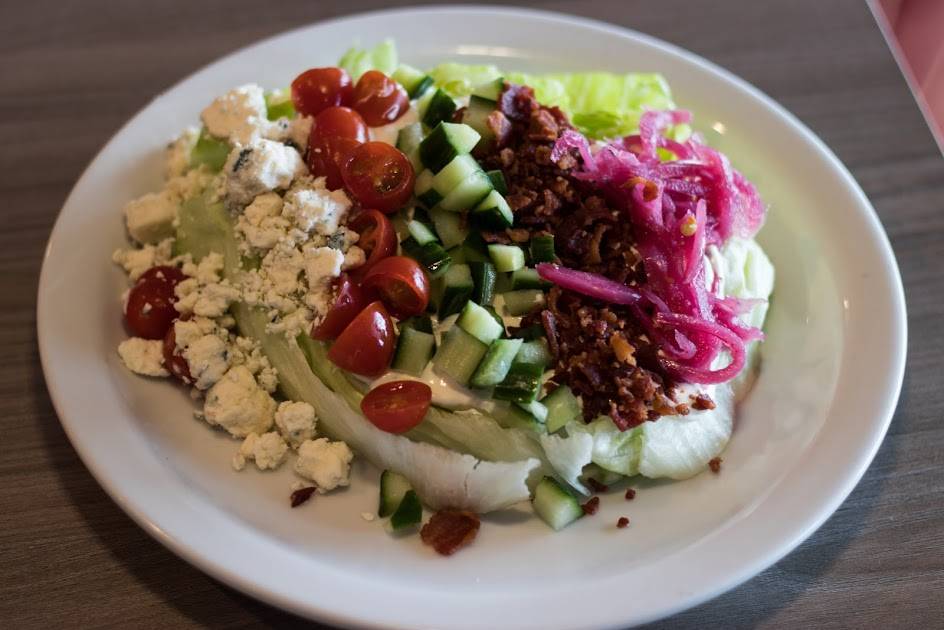 Aioli Gourmet Burgers | restaurant | 10652 N 32nd St, Phoenix, AZ 85028, USA | 6029715555 OR +1 602-971-5555