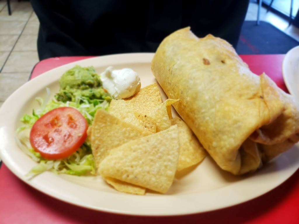 Hot Chile Mexican Food | restaurant | 11061 Balboa Blvd, Granada Hills, CA 91344, USA | 8188329983 OR +1 818-832-9983