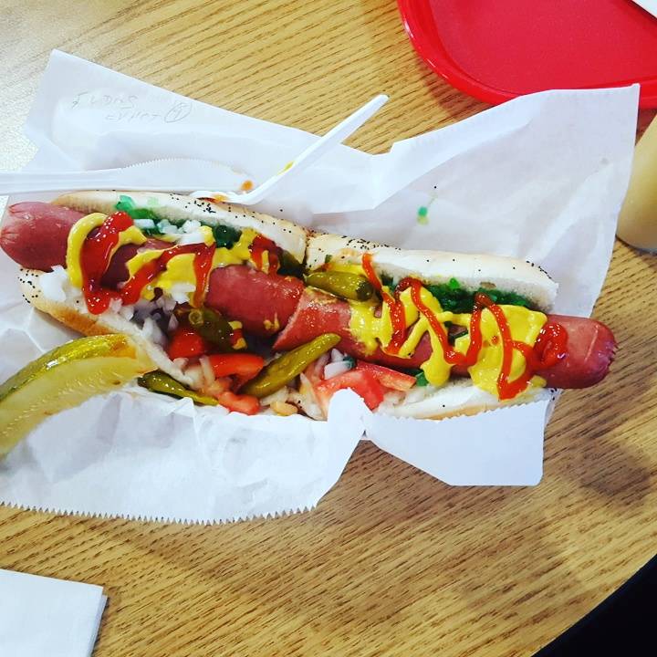 Marys Place | restaurant | 133 Wisconsin Dells Pkwy S, Wisconsin Dells, WI 53965, USA | 6083938688 OR +1 608-393-8688