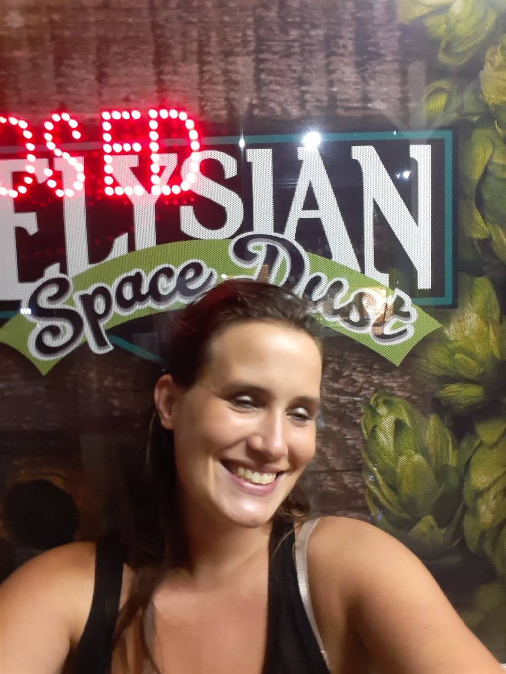 Judys Red Barn | restaurant | 918 W Main St, Lyons, OR 97358, USA | 5038592826 OR +1 503-859-2826