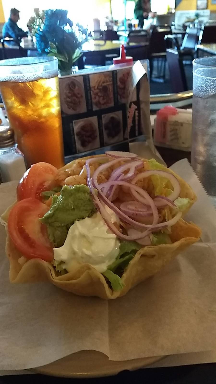 Marinos Italian Restaurant | restaurant | 1401 1st St, Victoria, VA 23974, USA | 4346961812 OR +1 434-696-1812