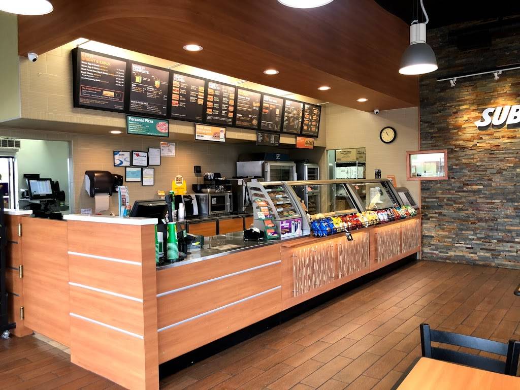 Subway | restaurant | 12173 Yosemite Blvd, Waterford, CA 95386, USA | 2098745100 OR +1 209-874-5100