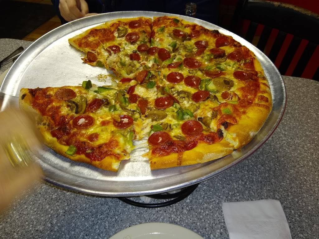 Dontes Pizzeria | restaurant | 6409 Brownsville Rd, Pittsburgh, PA 15236, USA | 4126552004 OR +1 412-655-2004
