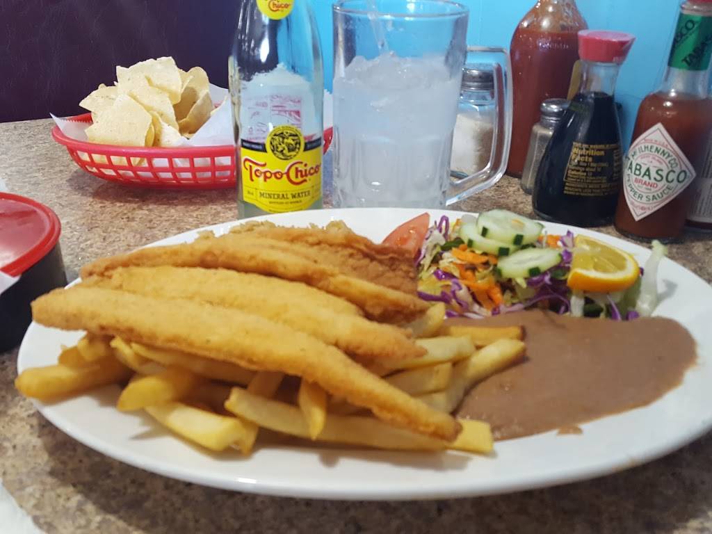 La Centella Bar and Grill | restaurant | 11710 Hempstead Hwy, Houston, TX 77092, USA | 8327674972 OR +1 832-767-4972