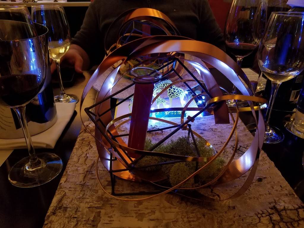 goosefoot | restaurant | 2656 W Lawrence Ave, Chicago, IL 60625, USA | 7739427547 OR +1 773-942-7547