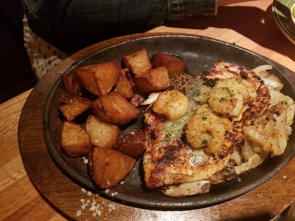 Applebees Grill + Bar | restaurant | 5750 E Virginia Beach Blvd, Norfolk, VA 23502, USA | 7574616766 OR +1 757-461-6766