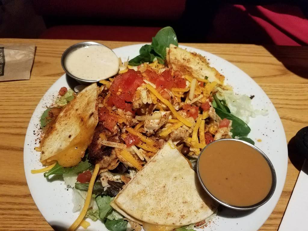 Chilis Grill & Bar | restaurant | 2740 Carl T Jones Dr SE, Huntsville, AL 35802, USA | 2568821230 OR +1 256-882-1230