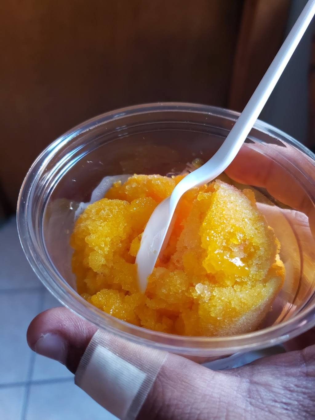 Mikee’s Italian Ice | restaurant | 1309 W 18th St, Chicago, IL 60608, USA | 3129645015 OR +1 312-964-5015