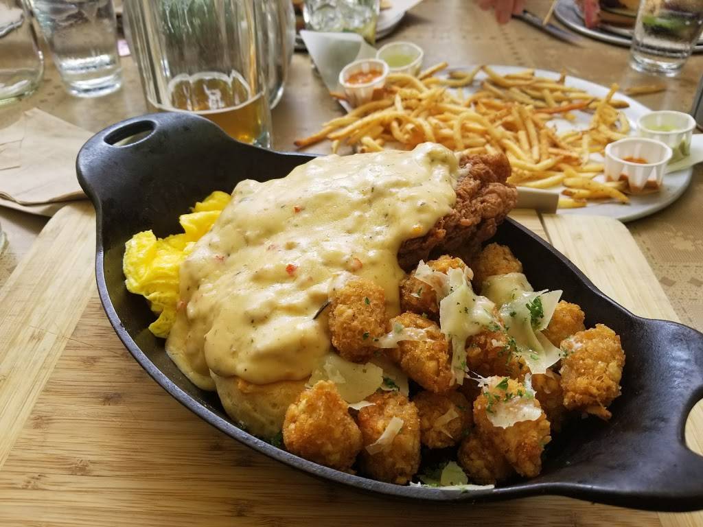 Queenstown Public House | restaurant | 1557 Columbia St, San Diego, CA 92101, USA | 6195460444 OR +1 619-546-0444