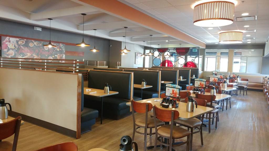 IHOP | restaurant | 1061 Parkway Blvd, Athens, GA 30606, USA | 7063530344 OR +1 706-353-0344