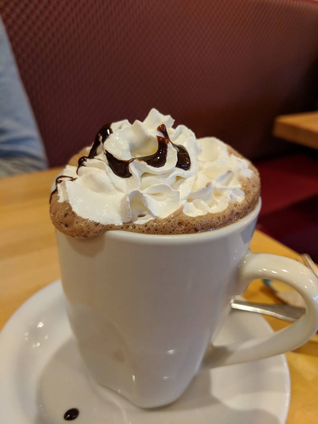 Dixie Cream Cafe | cafe | 434 Main St, Windermere, FL 34786, USA | 4072175047 OR +1 407-217-5047