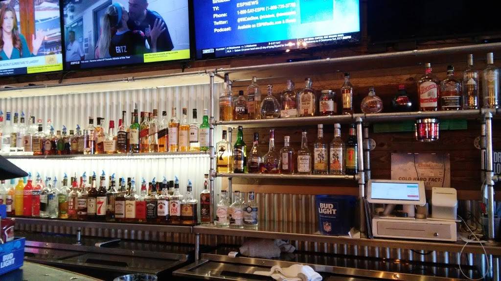 Dugout Bar & Grill | restaurant | 2509 11th Ave, Greeley, CO 80631, USA | 9703568739 OR +1 970-356-8739