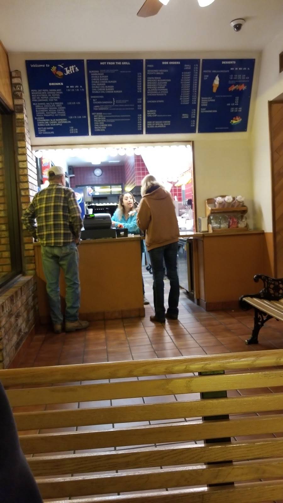 Jeffs Freezette | restaurant | 854 10th St, Colusa, CA 95932, USA | 5304582831 OR +1 530-458-2831