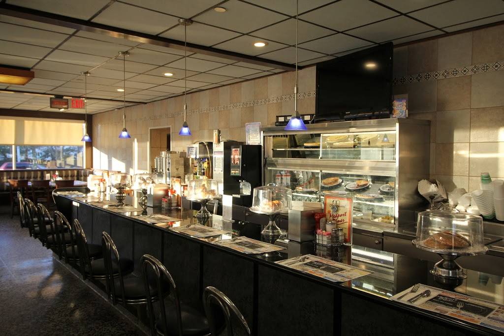 Medport Diner | restaurant | 122 NJ-70, Medford, NJ 08055, USA | 6096544001 OR +1 609-654-4001