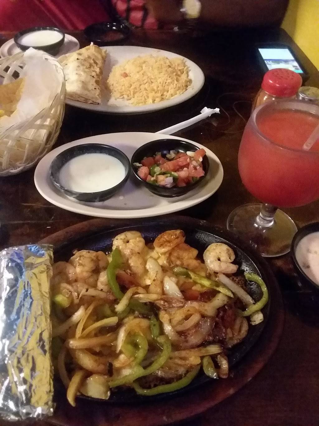 Los Parrilleros | restaurant | 939 Brookway Blvd, Brookhaven, MS 39601, USA | 6019902151 OR +1 601-990-2151