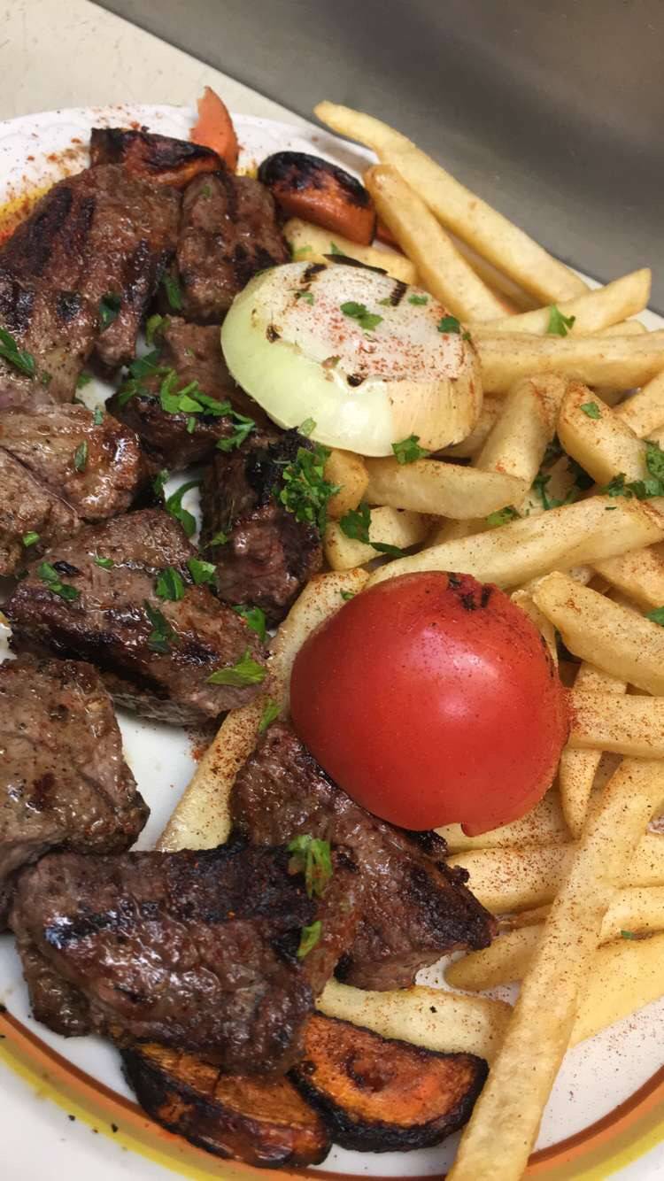 La Kabob Restaurant | restaurant | 33320 W 12 Mile Rd, Farmington Hills, MI 48334, USA | 2483241163 OR +1 248-324-1163