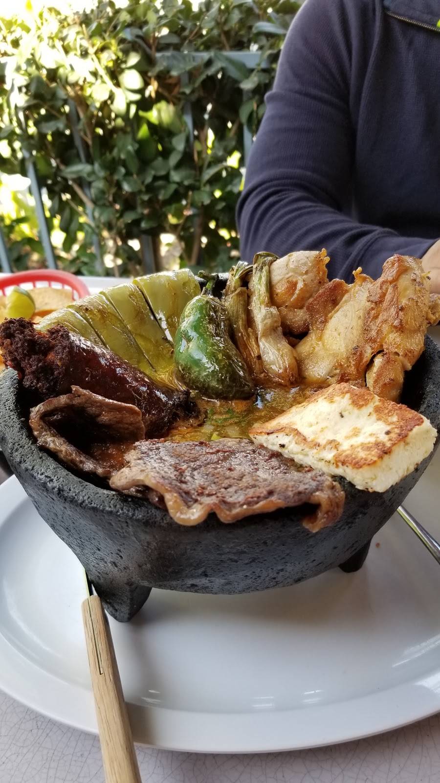 Ostioneria Siete Mares Mexican Restaurant & Seafood | restaurant | 540 W Chapman Ave, Orange, CA 92868, USA | 7144064649 OR +1 714-406-4649