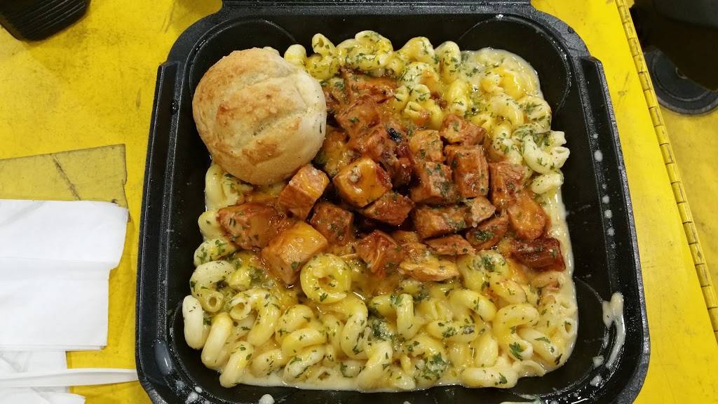 Pasta Bowl | restaurant | 17301 W McNichols Rd, Detroit, MI 48235, USA | 3132722695 OR +1 313-272-2695