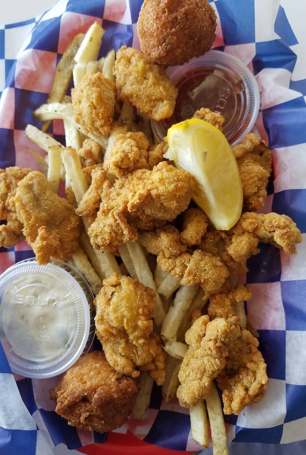 Atkins Seafood | restaurant | 300 Ferris Ave, Waxahachie, TX 75165, USA | 2144635490 OR +1 214-463-5490