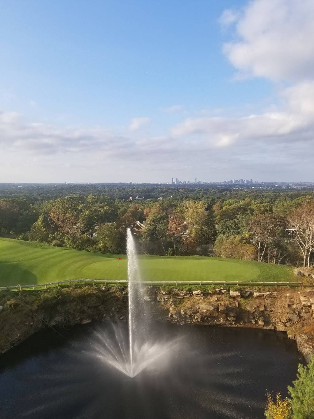 Granite Links | restaurant | 100 Quarry Hill Dr, Quincy, MA 02169, USA | 6176891900 OR +1 617-689-1900