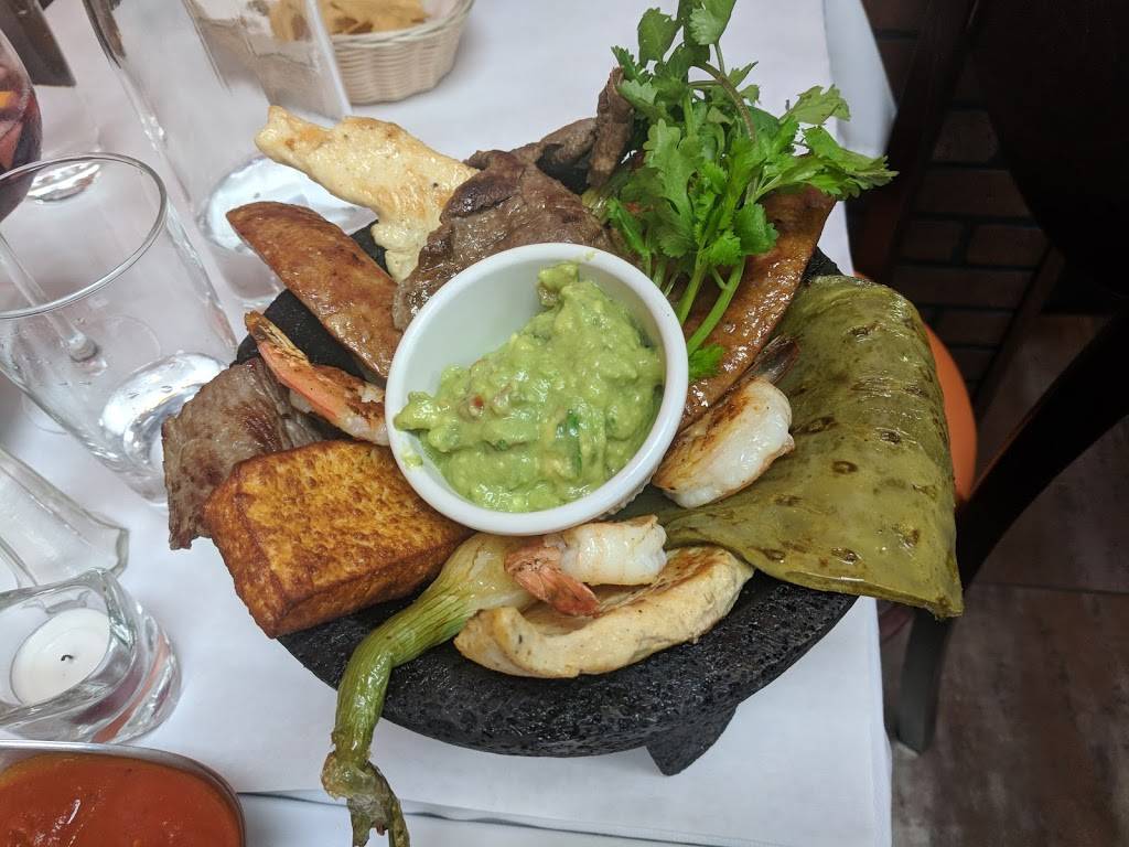 Zabrosura | restaurant | 2110 Clove Rd, Staten Island, NY 10305, USA | 7184428700 OR +1 718-442-8700