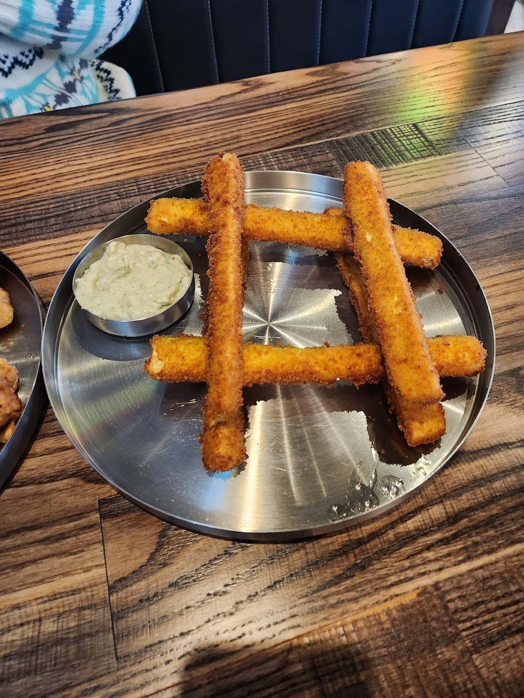 Joes Garage | restaurant | 304 N 2nd St, Clarksville, TN 37040, USA | 9319193373 OR +1 931-919-3373