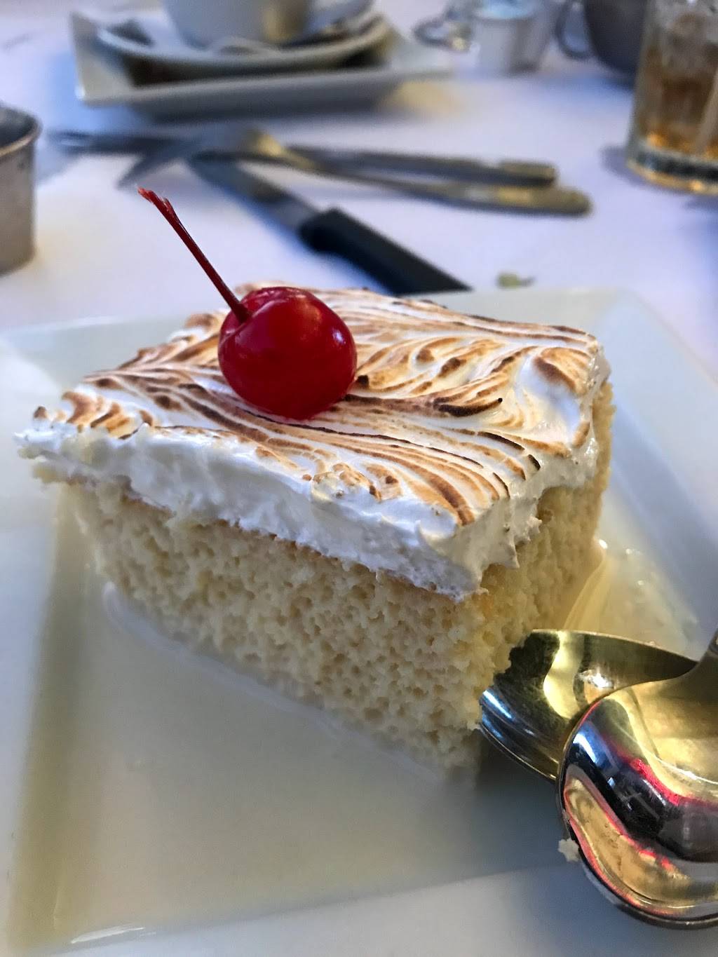 Los Ranchos Steakhouse | meal takeaway | The Falls, 8888 SW 136th St, Miami, FL 33176, USA | 3052386867 OR +1 305-238-6867