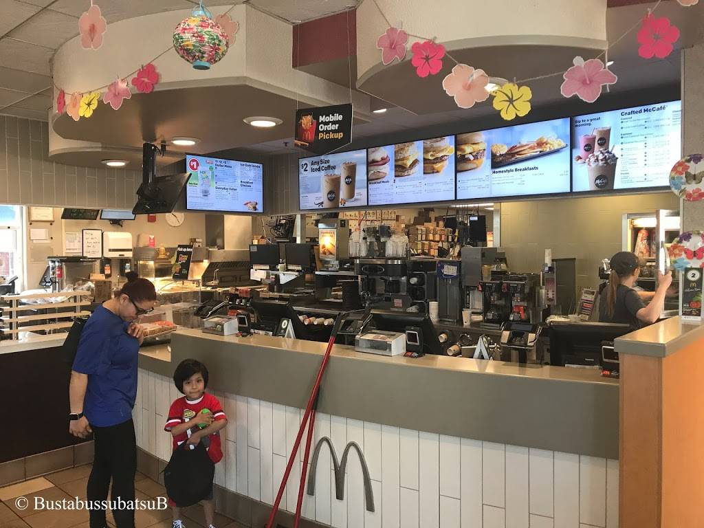 McDonalds | cafe | 3417 Orchard Rd, Oswego, IL 60543, USA | 6305546163 OR +1 630-554-6163