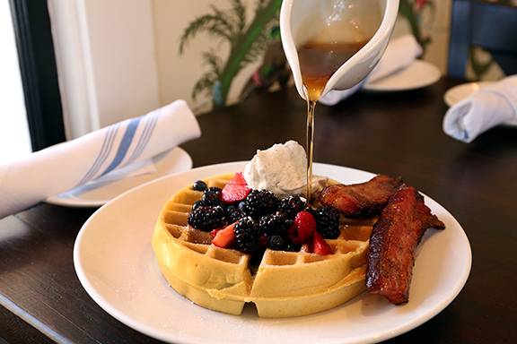 The Left Bank Bistro | restaurant | 1225 Dr M.L.K. Jr St N, St. Petersburg, FL 33701, USA | 7272561691 OR +1 727-256-1691