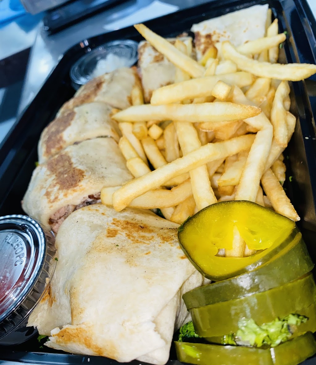 Sinbads Restaurant | restaurant | 1473 N Dysart Rd #103, Avondale, AZ 85323, USA | 6239251545 OR +1 623-925-1545