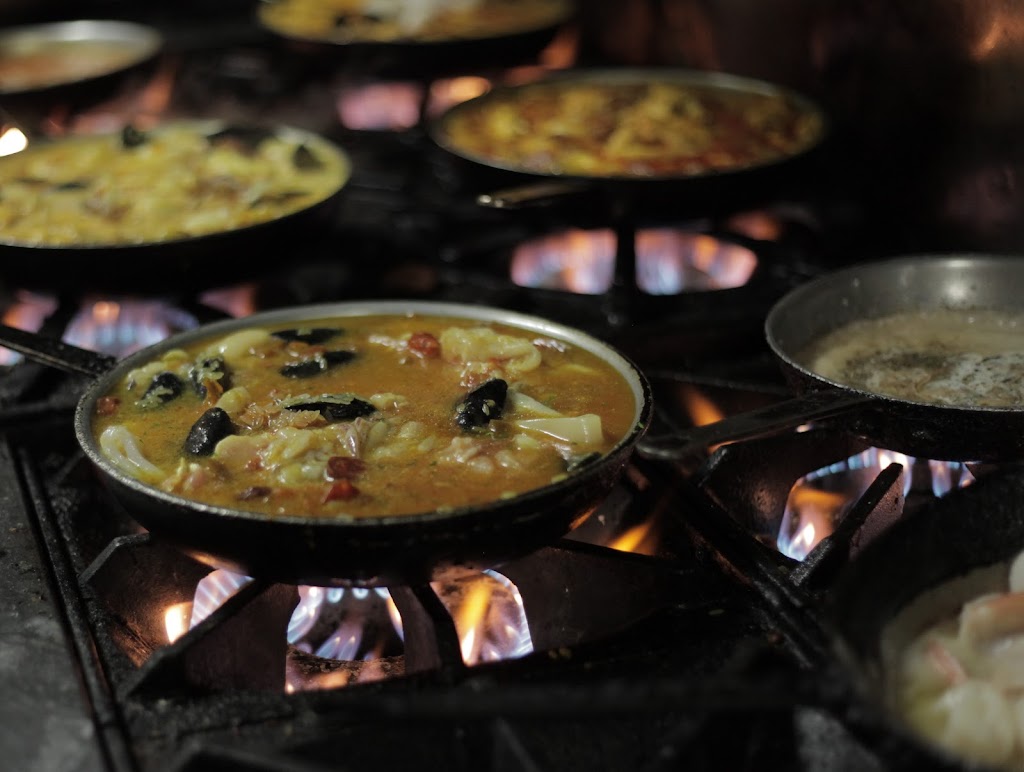 Cafe Seville | restaurant | 2768 E Oakland Park Blvd, Fort Lauderdale, FL 33306, USA | 9545651148 OR +1 954-565-1148