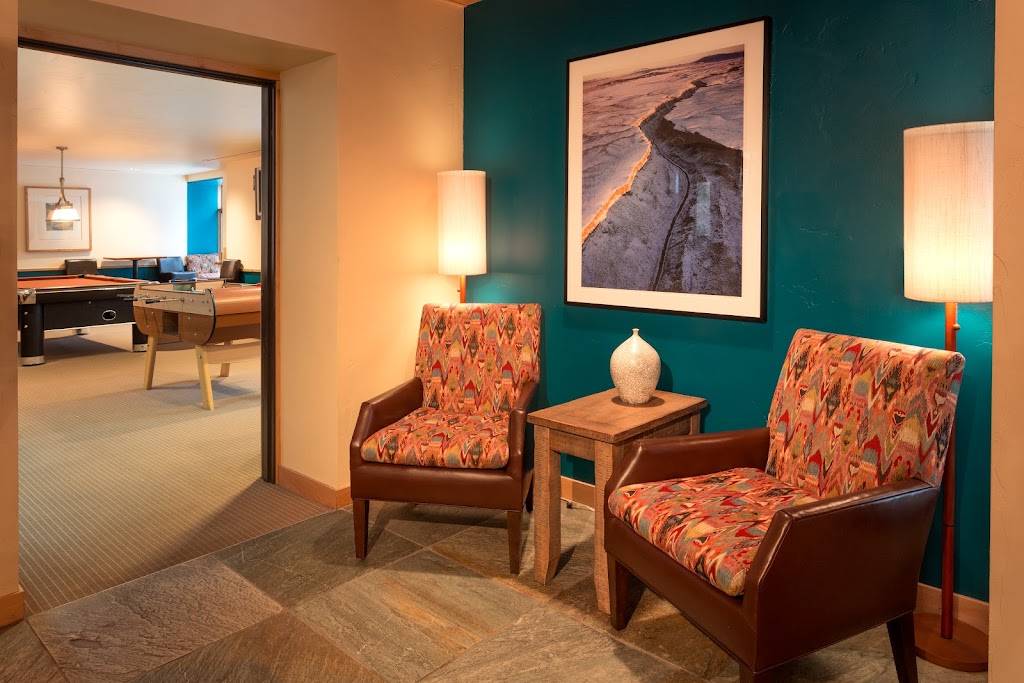 Edelweiss Lodge & Spa | cafe | 106 Sutton Pl, Taos Ski Valley, NM 87525, USA | 5757376900 OR +1 575-737-6900