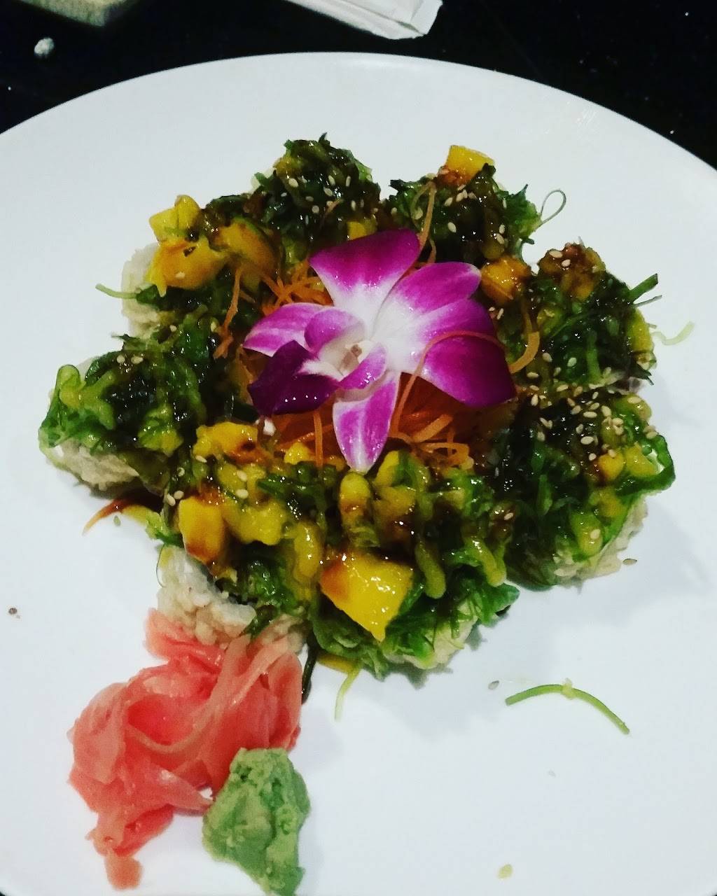 Fujiyama Japanese Steakhouse & Sushi Bar | restaurant | 5959 20th St, Vero Beach, FL 32966, USA | 7725648628 OR +1 772-564-8628