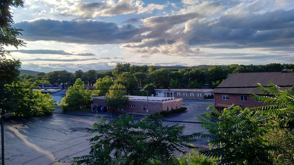 Boitsons | restaurant | 47 N Front St, Kingston, NY 12401, USA | 8453392333 OR +1 845-339-2333