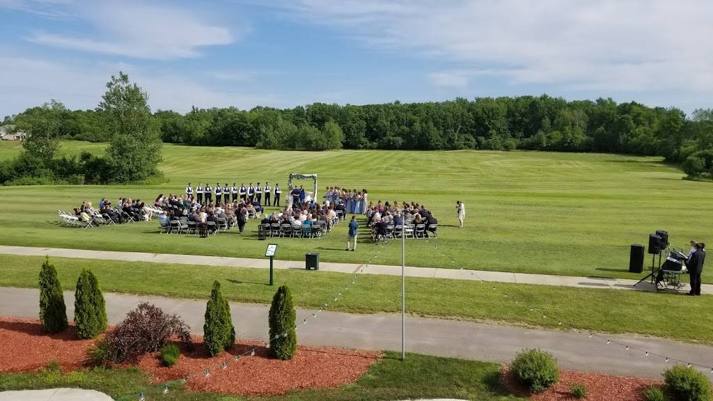 The Captains Club at Woodfield | restaurant | 10200 Woodfield Dr, Grand Blanc, MI 48439, USA | 8106954653 OR +1 810-695-4653