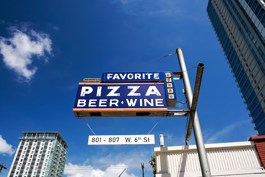 Favorite Pizza | restaurant | 801 W 6th St, Austin, TX 78703, USA | 5124784136 OR +1 512-478-4136