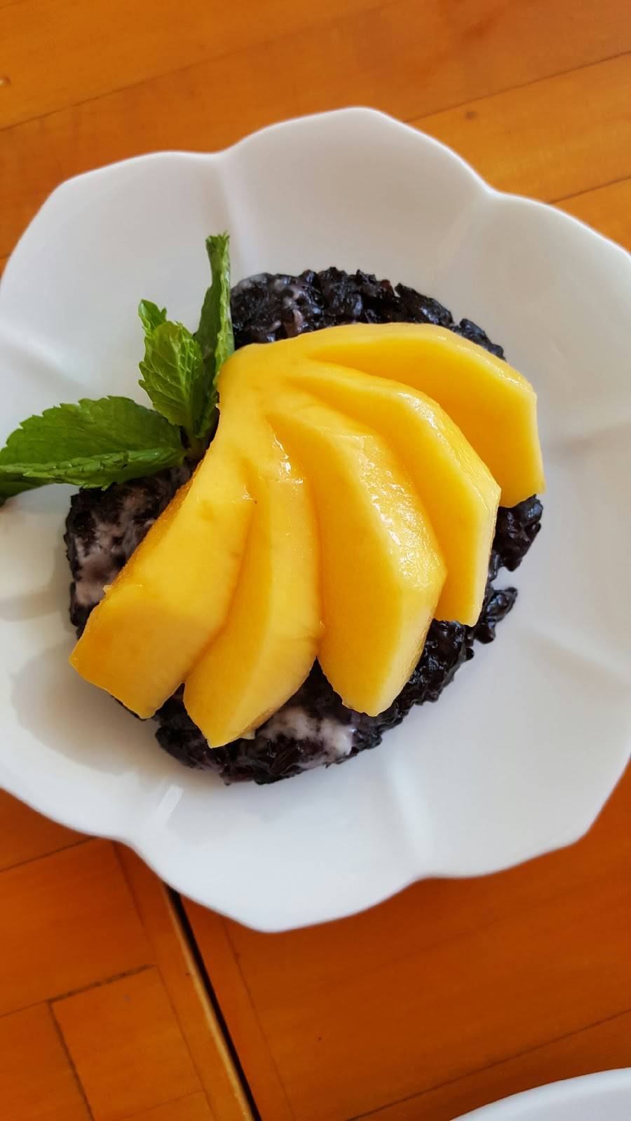 Maikham Restaurant | restaurant | 1125 Finnegan Way, Bellingham, WA 98225, USA | 3607468098 OR +1 360-746-8098