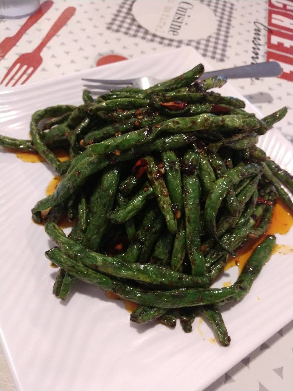 Chinese Dumplings | restaurant | 645 St Clair Ave W, Toronto, ON M6C 1A7, Canada | 4166516363 OR +1 416-651-6363