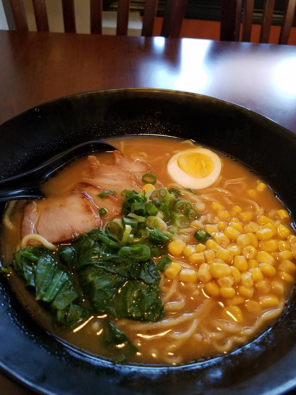 MoonCat Japanese Sushi Bistro | restaurant | 108 E Lime Ave, Monrovia, CA 91016, USA | 6262566500 OR +1 626-256-6500