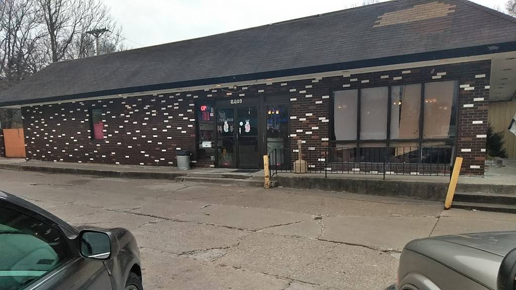 Chopsticks House China Chef | restaurant | 4238, 2409 11th St, Rock Island, IL 61201, USA | 3097888618 OR +1 309-788-8618