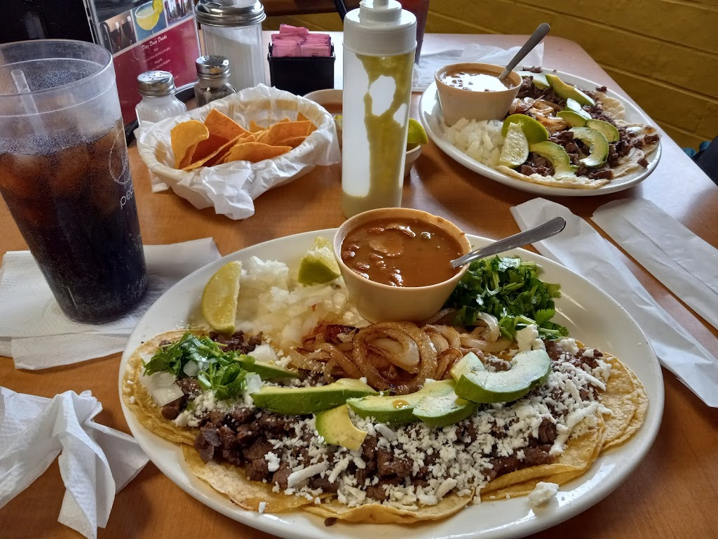 Diaz Diner | restaurant | 501 E 9th St, Mission, TX 78572, USA | 9565819600 OR +1 956-581-9600