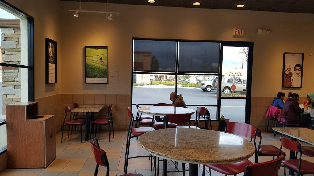 Panda Express | meal takeaway | 13471 Telegraph Rd, Whittier, CA 90605, USA | 5629063928 OR +1 562-906-3928