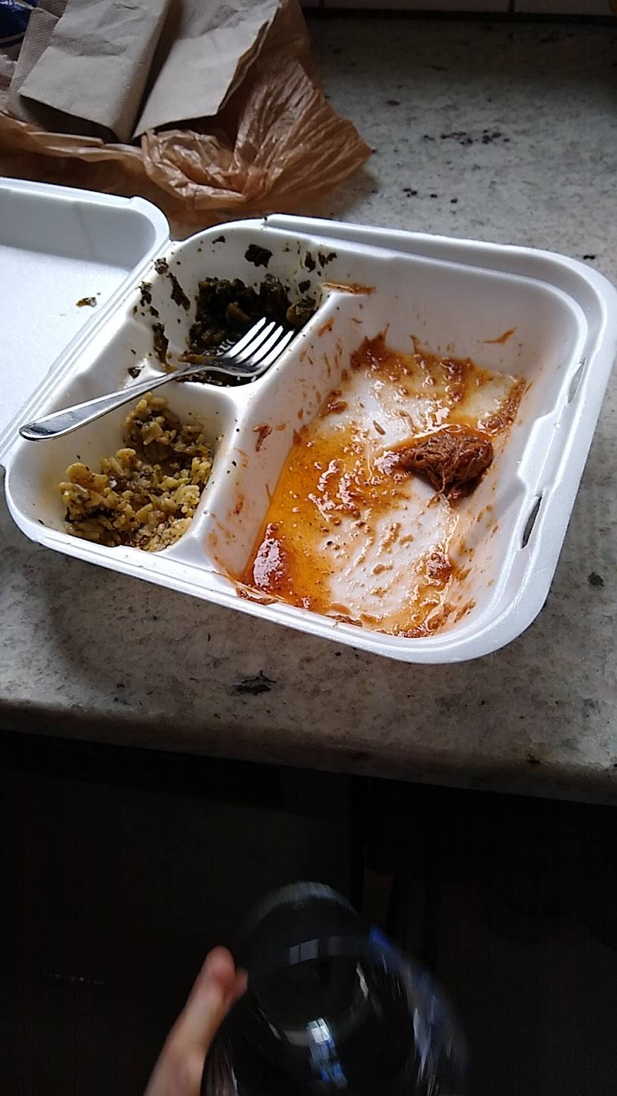 BUKKS BBQ SMOKEHOUSE~BBSH | restaurant | 2068 N Arlington Ave, Indianapolis, IN 46218, USA | 3176003236 OR +1 317-600-3236