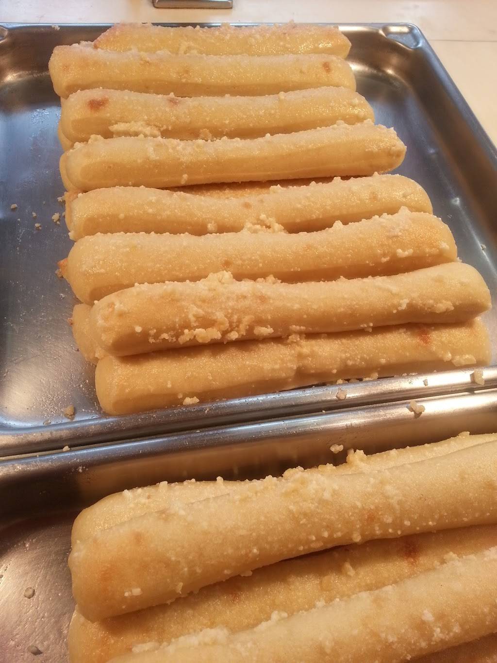 Mattys Pizza | restaurant | 6800 Eastman Ave, Midland, MI 48642, USA | 9898357002 OR +1 989-835-7002