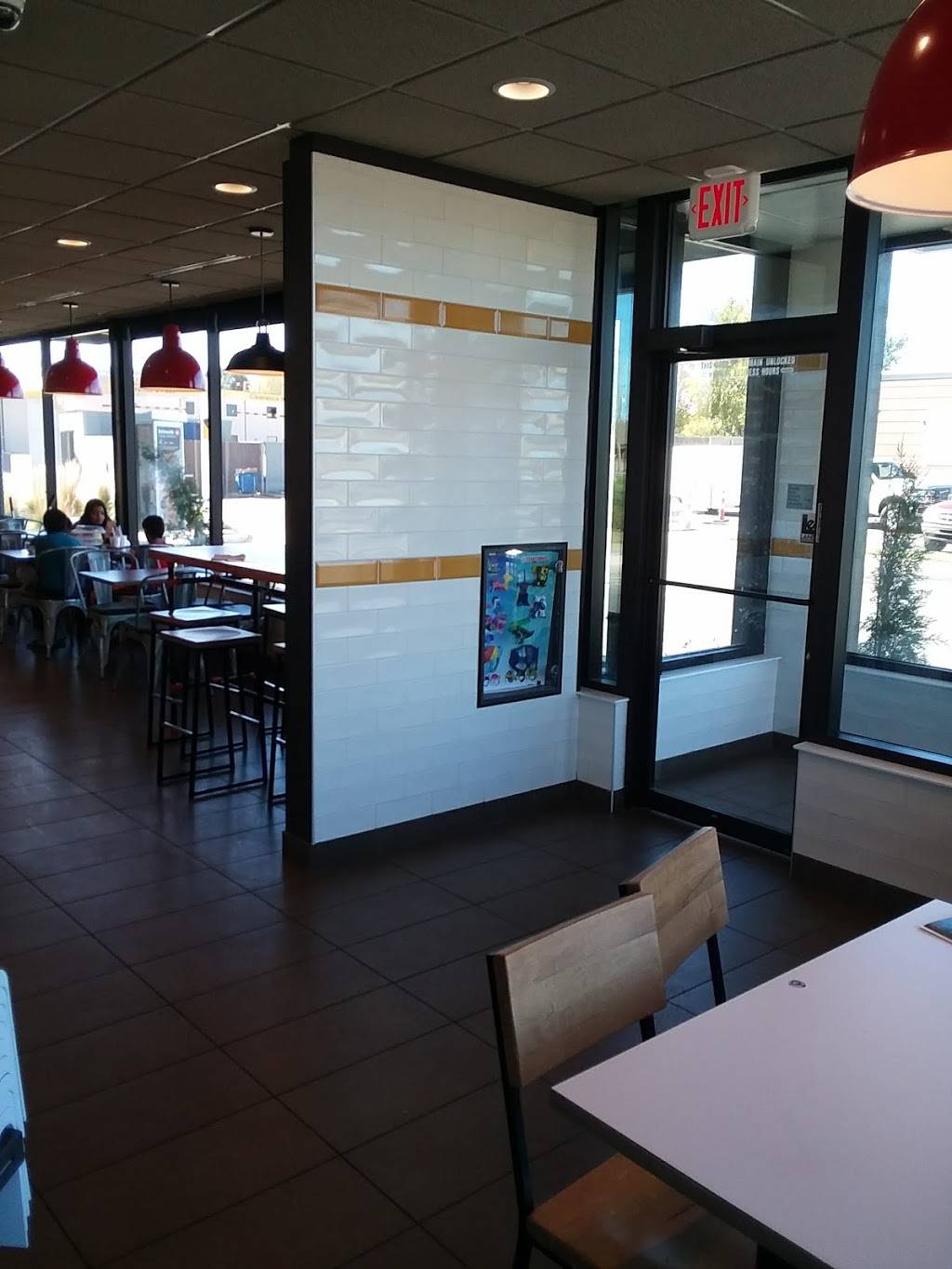 McDonalds | cafe | 7311 W 21st St, Wichita, KS 67205, USA | 3167212088 OR +1 316-721-2088