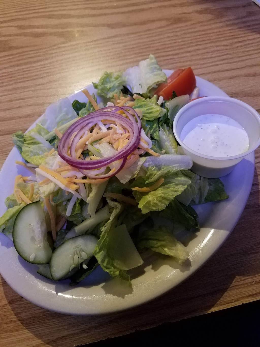 Back Burner Bar & Grill | restaurant | 870 4th Ave, Coraopolis, PA 15108, USA | 4123757755 OR +1 412-375-7755