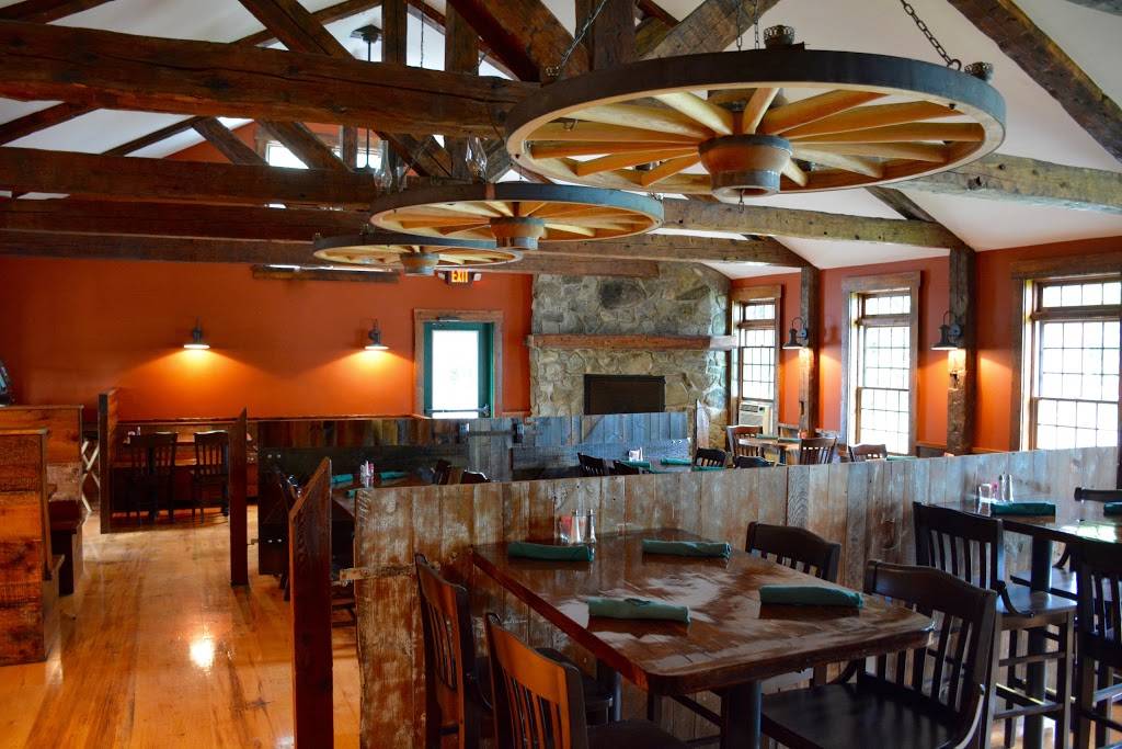 Latham House Tavern | restaurant | 9 Main St, Lyme, NH 03768, USA | 6037959995 OR +1 603-795-9995