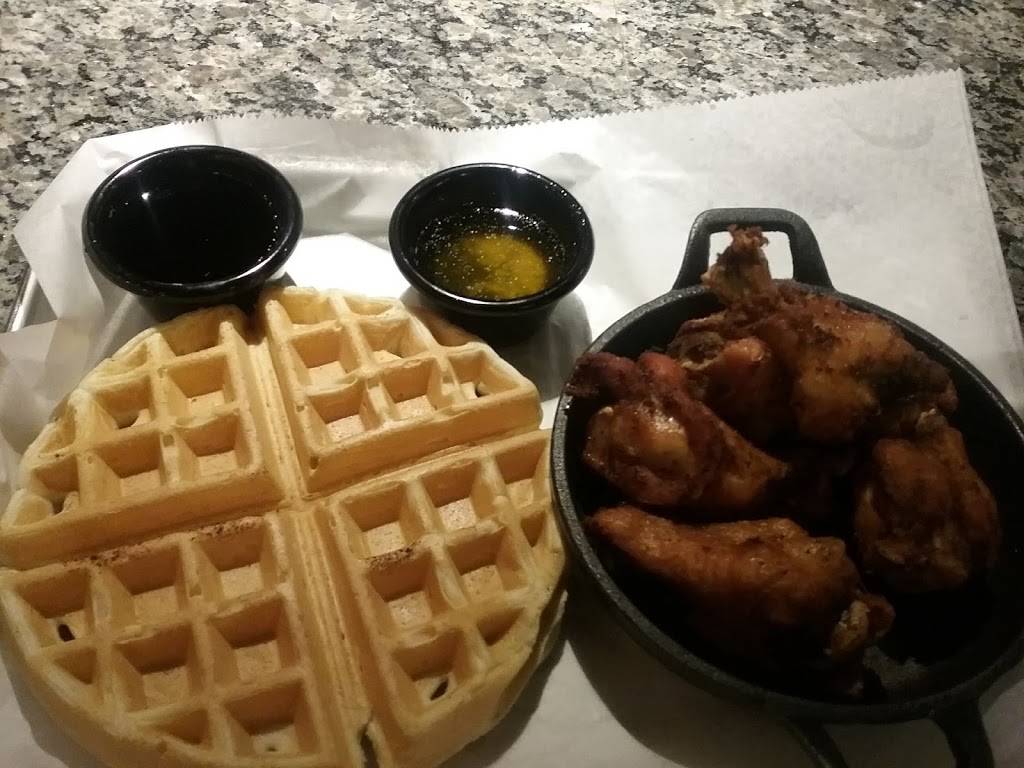 Dukes BBQ | restaurant | 1003 E Main St, Norristown, PA 19401, USA | 4846791410 OR +1 484-679-1410