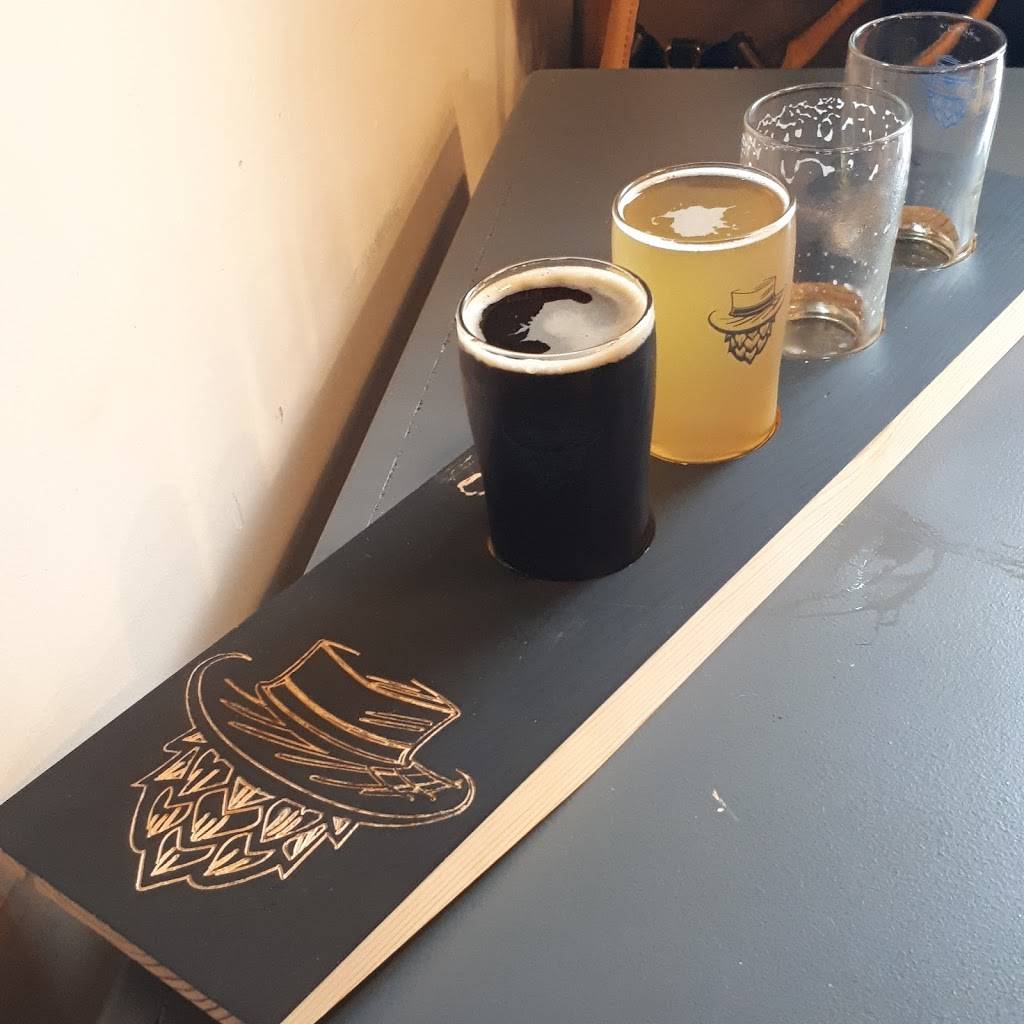 Rural Roots Brewing Company | restaurant | 21B Industrial Dr, Elmira, ON N3B 2S2, Canada | 5192102102 OR +1 519-210-2102