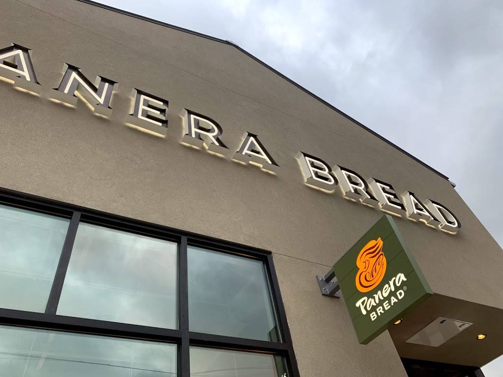 Panera Bread | cafe | 22050 US-281, San Antonio, TX 78258, USA | 2104819993 OR +1 210-481-9993